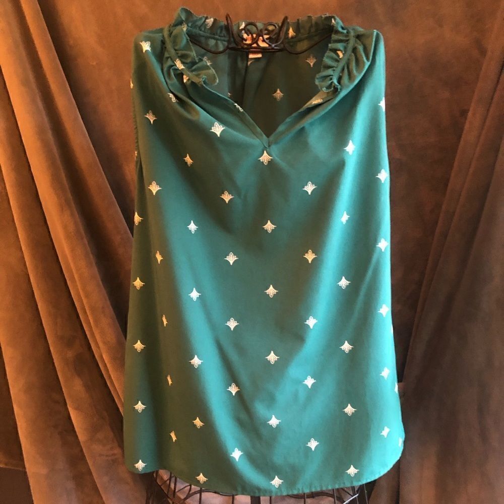 Gorgeous dark teal sleeveless top. Sz Small